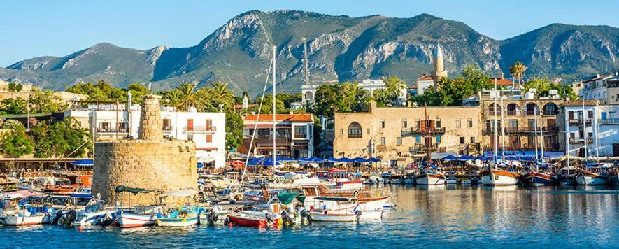 Szálloda Kyrenia British Harbour Kerínia
